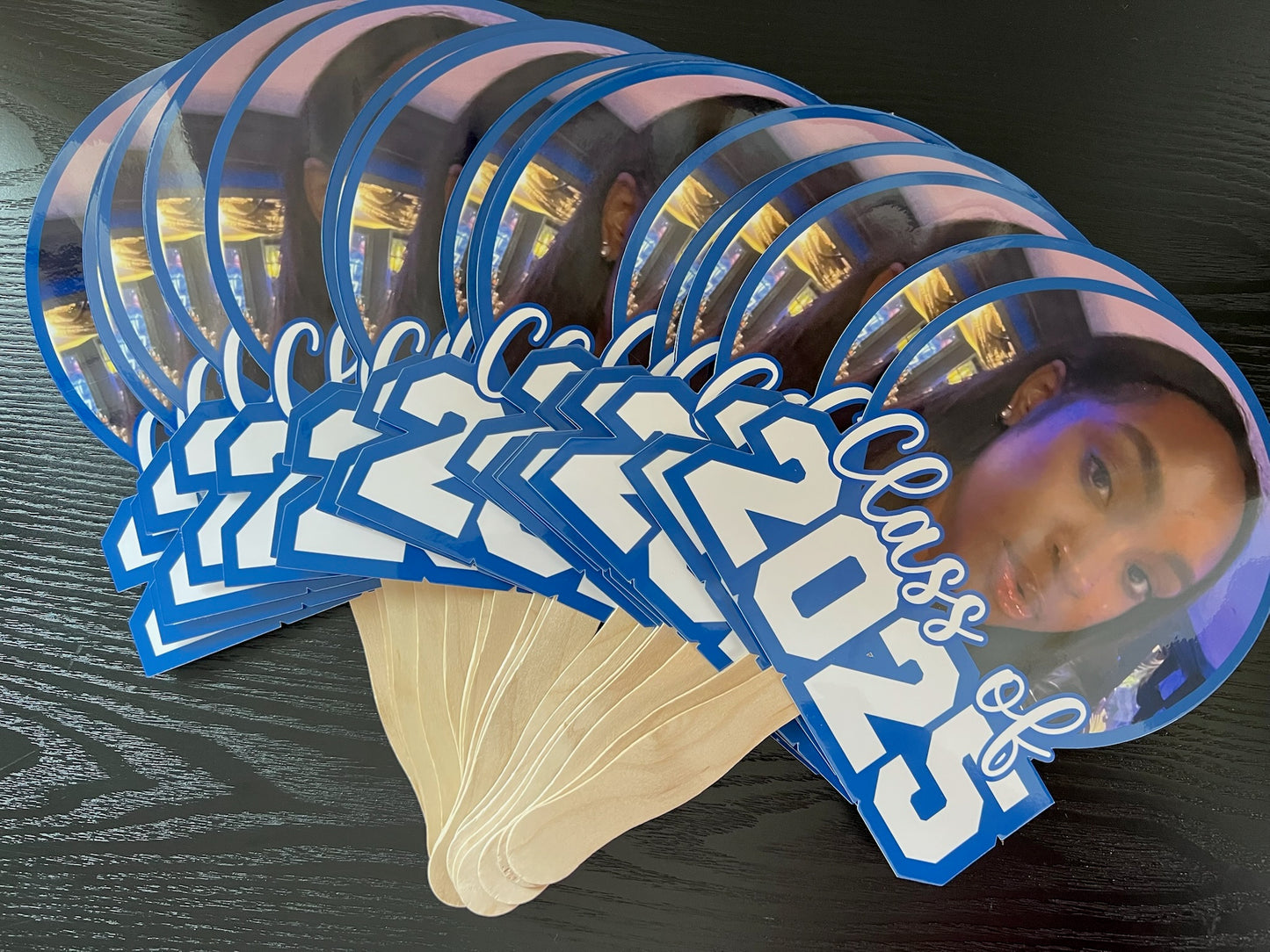 Graduation Fan ( circle style) 2025
