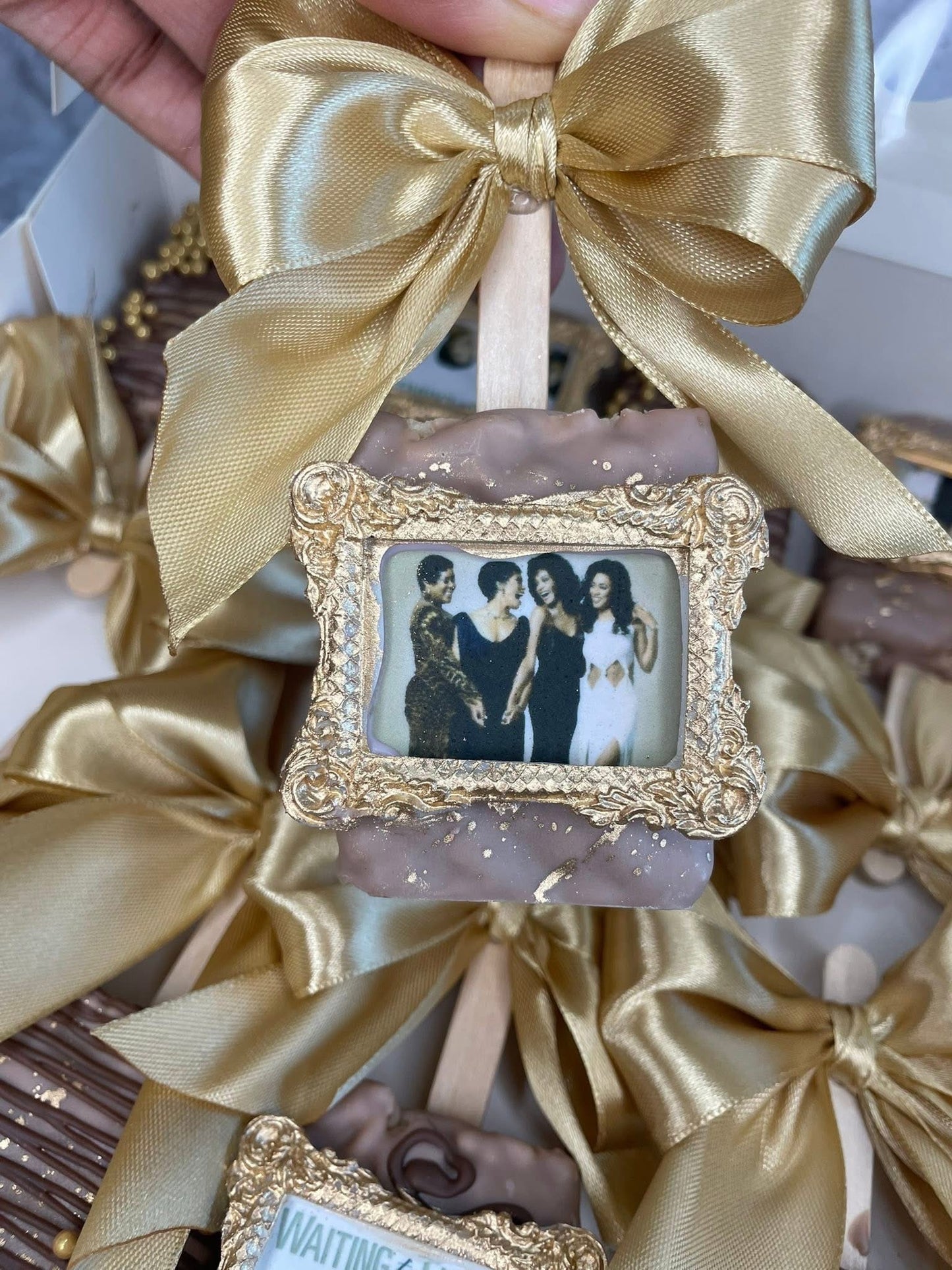 Edible Photo Small Frame Style Images